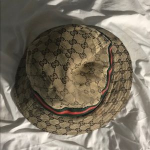 Gucci hat
